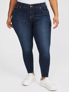 Torrid Bombshell Skinny